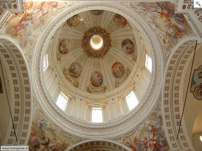 Basilika San Giovanni Battista, Lonato del Garda (I), Fresken von Giosuè Scotti und Paolo
Corbellini