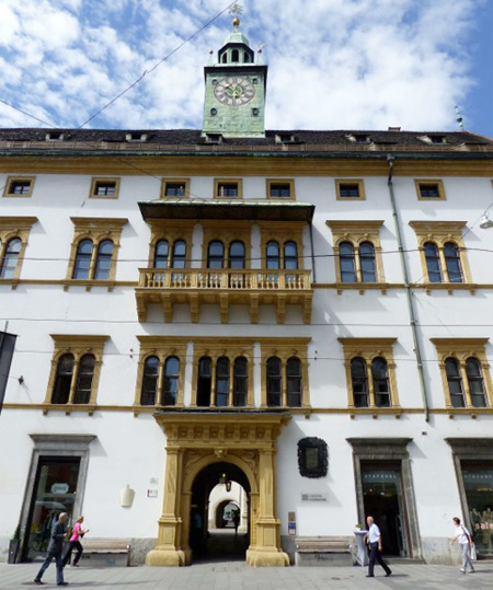 Landhaus di Graz, facciata settentrionale su via Herrengasse