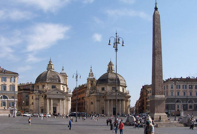 Roma, Piazza del Popolo, Basilika Santa Maria di Montesanto und Santa Maria dei Miracoli (rechts)